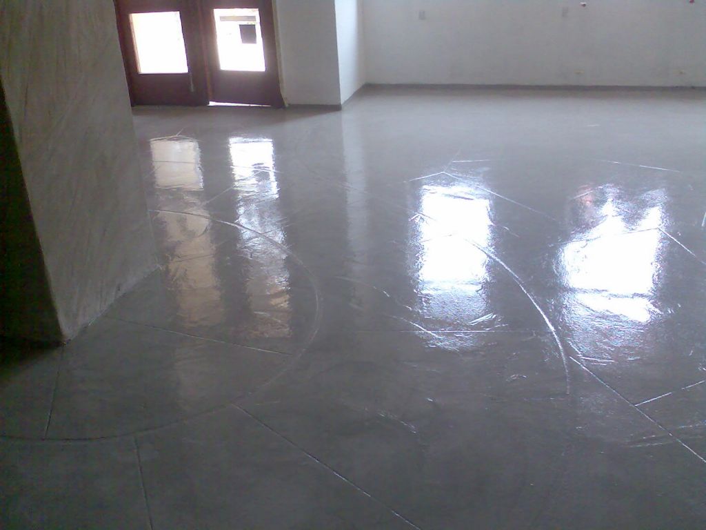 A betonimpregnálás lényege, hogy megvédi az épületet a csapadéktól, különböző eredetű nedvességtől és lecsapódó párától. Dr. Epxi-Bau Kft.